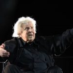 Μίκης Θεοδωράκης: Ο Γίγαντας της ελληνικής μουσικής αυτοβιογραφείται στο ΄΄Μονόγραμμα΄΄! Μην το χάσετε!