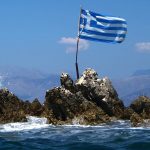Συγκλονιστικό: Η εικόνα μια βραχονησίδας με την ελληνική σημαία να κυματίζει… λίγα βήματα από την Τουρκία!