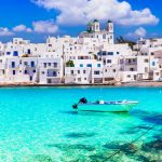 Η άφθαστη ομορφιά της Πάρου – Γιατί πρέπει να πάτε…